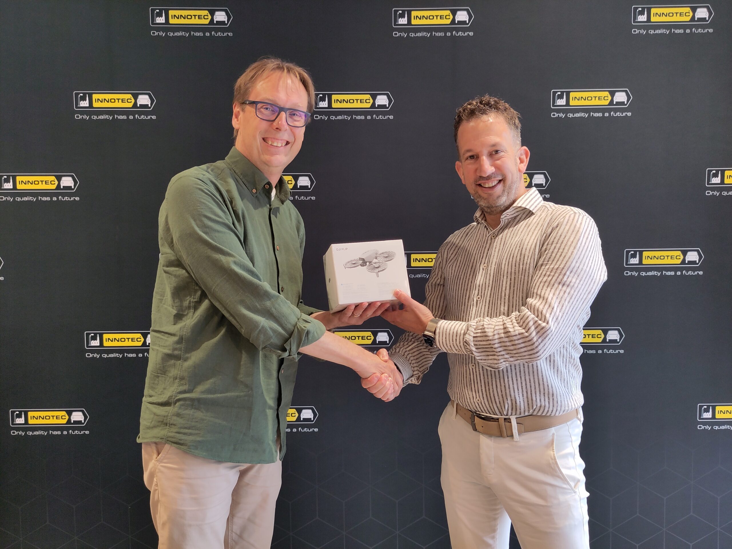 2e-drone-ecobit Drone uitreiking - Ecobit - AFAS OPEN